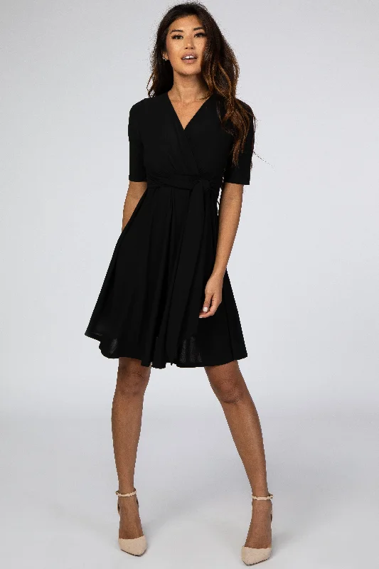 Limited Stock – Get Yours Before It's Gone Black Waist Tie Nursing Dress