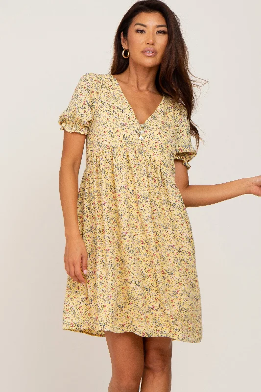 Women's Wardrobe Refresh – Trendy Outfits At Unbeatable Prices Yellow Floral V-Neck Button Dress