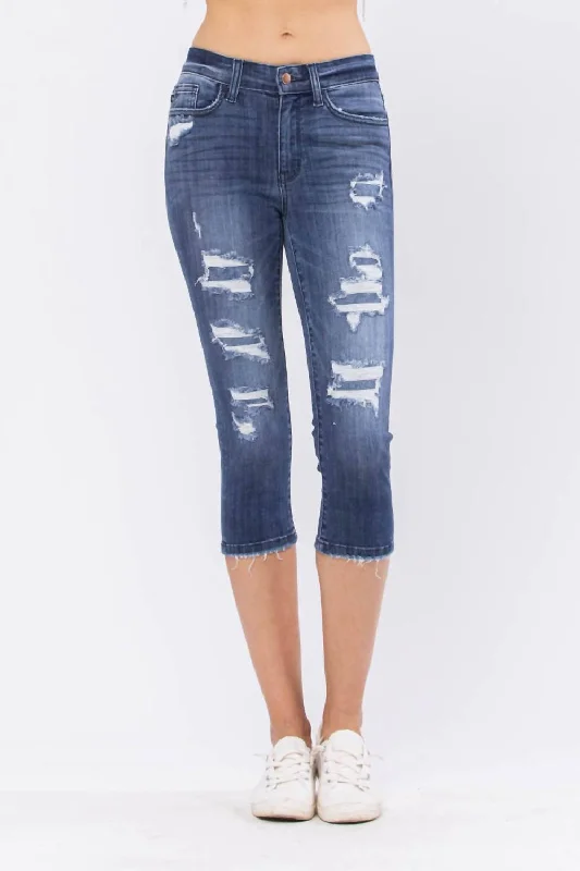 Modern Women's Apparel Skinny Fit Capri Jean In Dark Wash