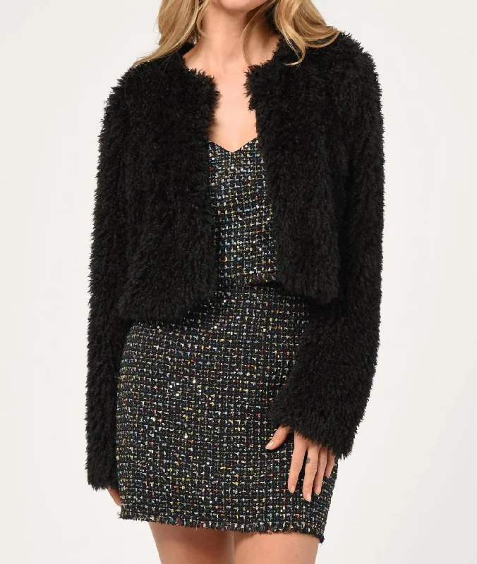 Women's Online Boutique Thalia Faux Fur Cropped Coat In Black